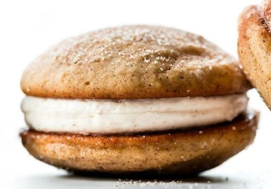 Apple Spice Whoopie Pie